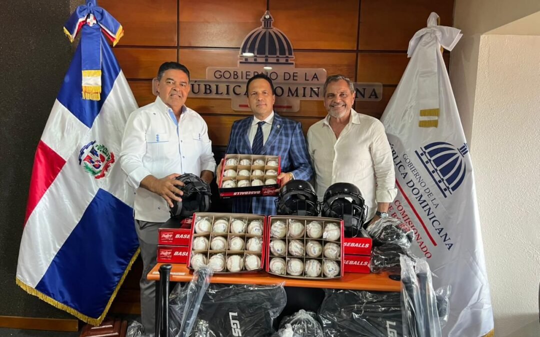 Diputado Román de Jesús gestiona apoyo para venidero Torneo de Béisbol Campesino en Monte Plata